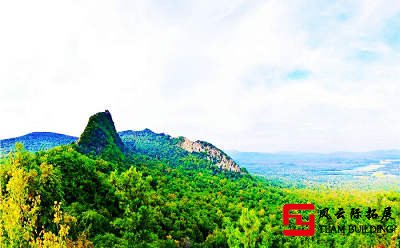 成都雞冠山森林公園團(tuán)建拓展活動