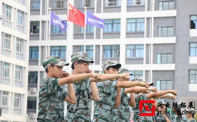 我想，軍訓，不過如此!!!!!